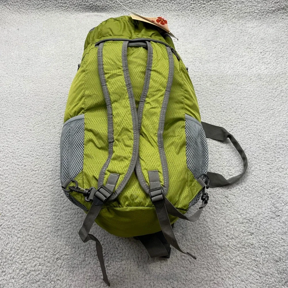 TIBAG Unisex OS Green Packable Travel Duffel‎ Backpack Lightweight Ripstop Bag